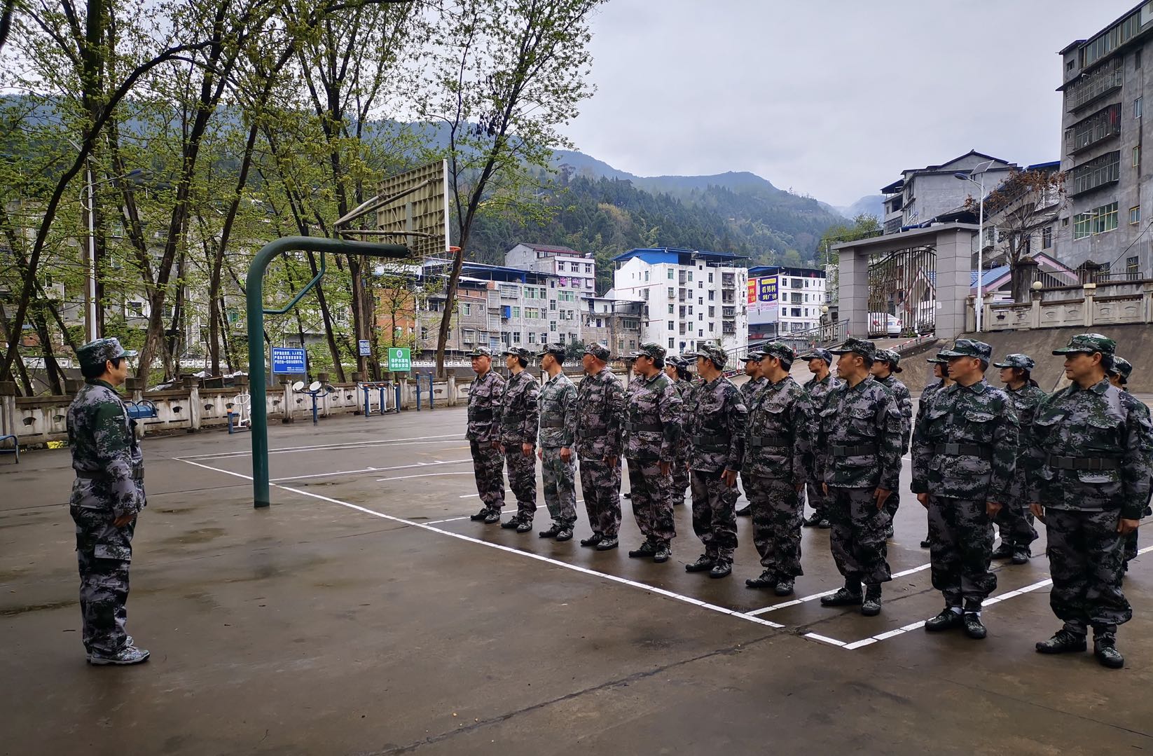 漓江镇：开展2021年新任村（社区）常职<font color='red'>干部</font>培训