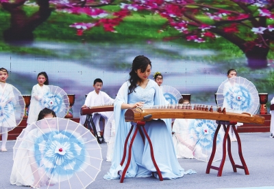 苍溪<font color='red'>陵</font><font color='red'>江</font><font color='red'>镇</font>第一小学校第25届校园艺术节举行